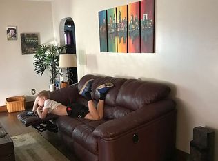 2 Hickory St, Mount Vernon, OH 43050