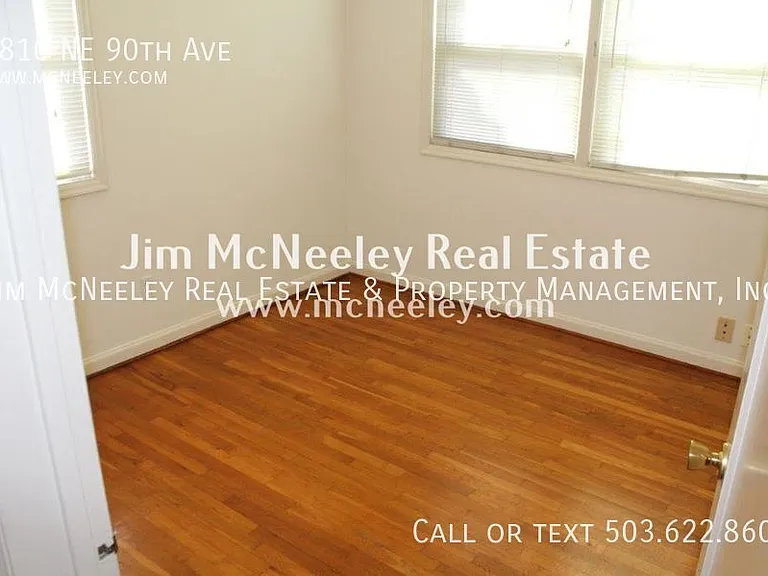 1810 NE 90th Ave — Photo 15