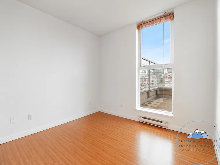 168 Powell St #706 — Photo 7