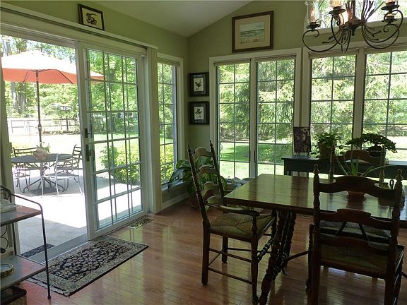5th image of 6314 Shadyside Dr