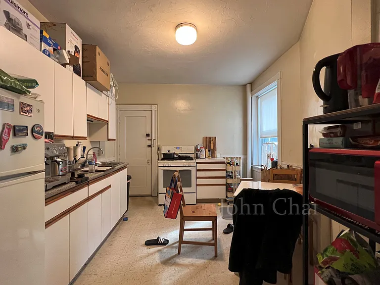1118 Commonwealth Ave #1A — Photo 17