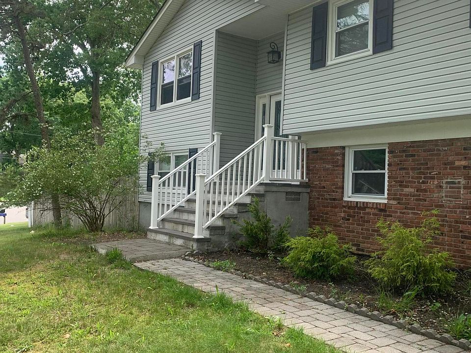 15 Woodridge Avenue, Toms River, NJ 08755 Zillow