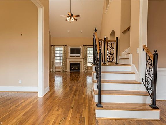 4th image of 2397 Hopkins Farm Ct