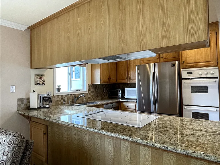 1884 Castro Dr — Photo 10