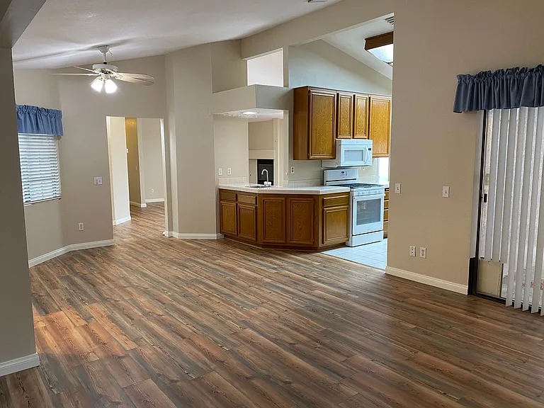 3611 Kim Ct — Photo 4