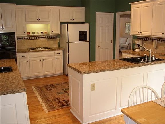 Gleaming Granite Kitchen