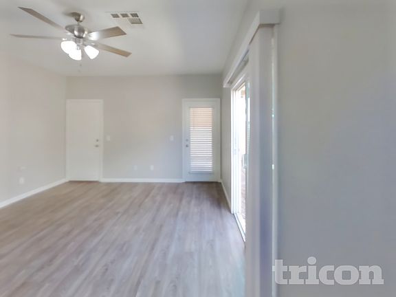 3rd image of 5142 Piazza Cavour Dr