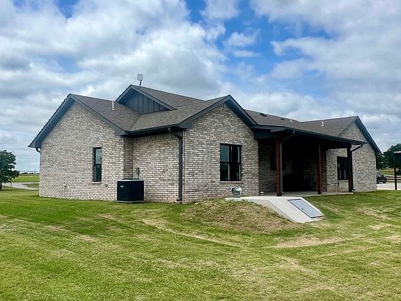 5th image of 1608 Timber Rd