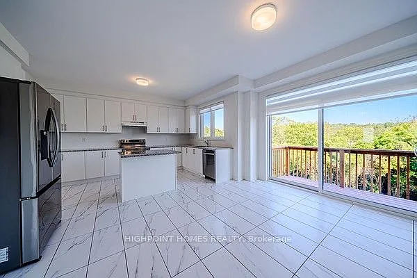 512 Trevor St — Photo 13