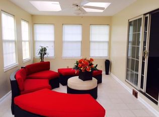 997 Inverness Gln, Pickerington, OH 43147