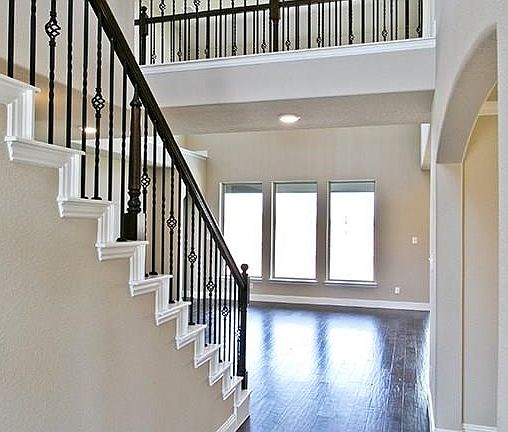 5th image of 2941 Hackberry Creek Trl