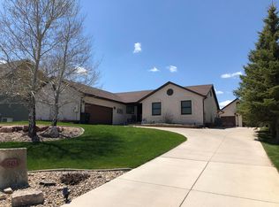 4504 Doud Dr, Gillette, WY 82718