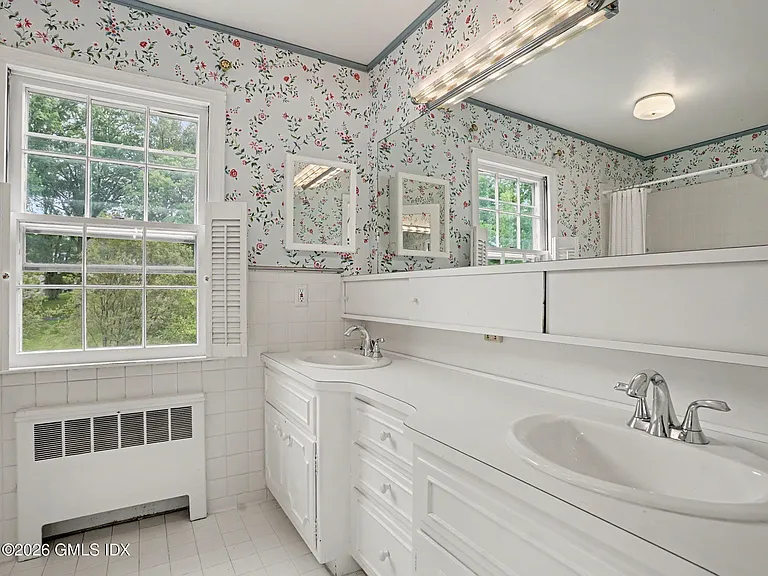 23 Copper Beech Rd — Photo 13