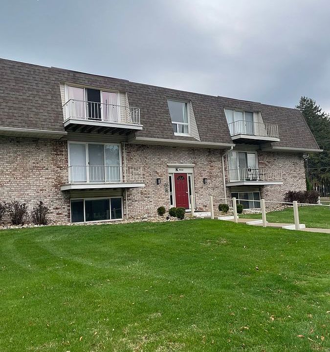1st image of 3626 Lakeshore Dr APT K-3