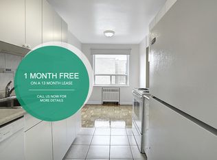 Jaguar, Mississauga, ON L5A 2J4