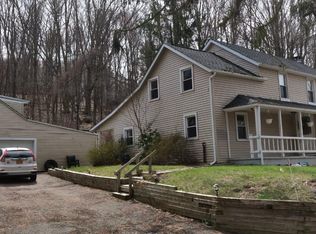 572 Nimham Rd, Kent Lakes, NY 10512