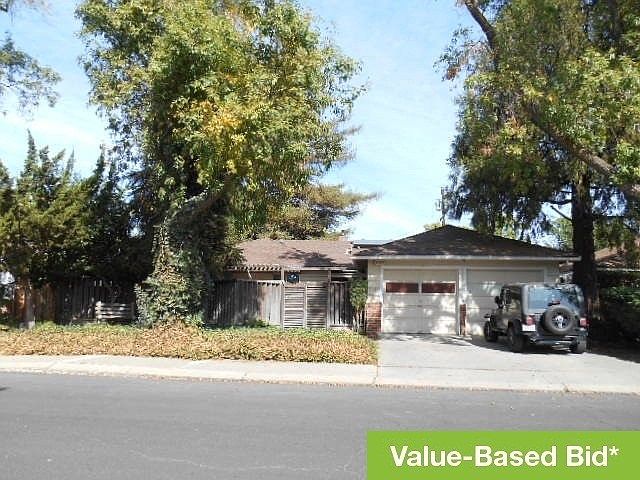 1st image of 1529 Ashwood Dr