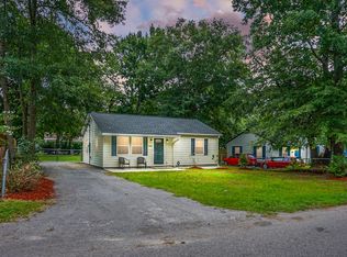 5822 Canterbury Dr, Hanahan, SC 29410