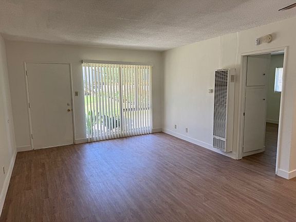 5th image of 1832 W Crestwood Ln APT 1