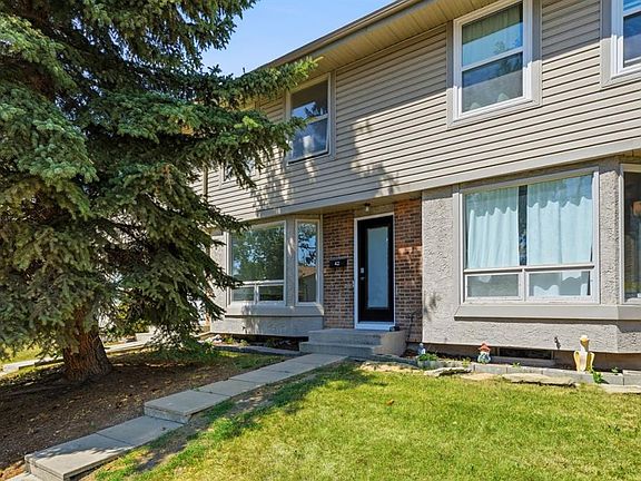 3rd image of 123 S Queensland Dr SE #42