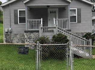 201 Jones St, Mac Arthur, WV 25873