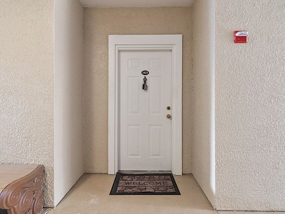 2nd image of 3701 Conroy Rd APT 1823