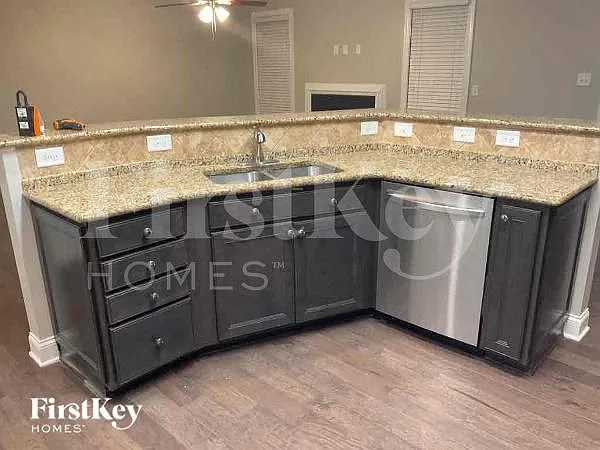 120 Boling Springs Ct — Photo 4