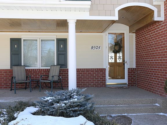2nd image of 8925 Wedgemere Dr