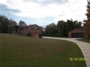 126 Jasper Ln, Greensburg, PA 15601
