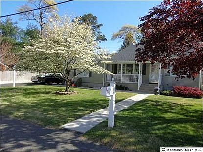 2nd image of 135 Laurelwood Rd