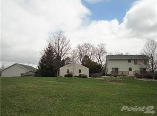 8732 Shepardsville Rd, Laingsburg, MI 48848