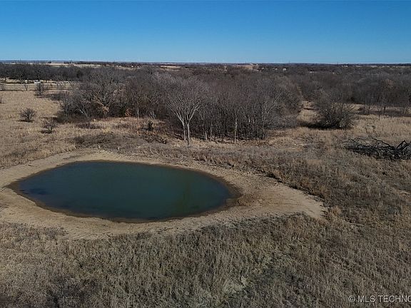 2nd image of 1 Holiday Rd