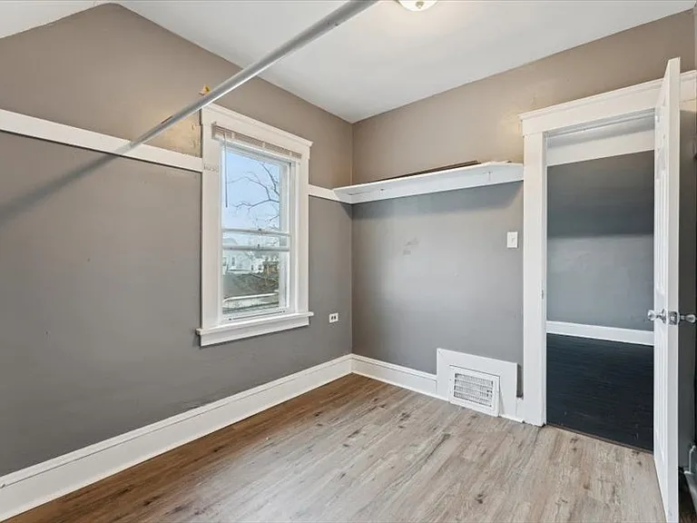 4002 Ardmore Ave — Photo 16