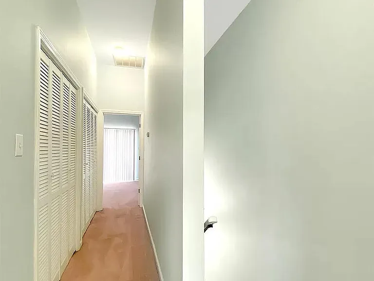 4 Yacht Club Dr #9 — Photo 6