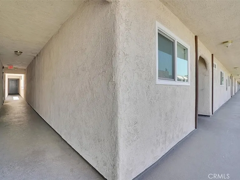 5412 Lindley Ave #110 — Photo 34