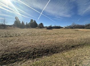 4026 Mecum Rd, Walkertown, NC 27051