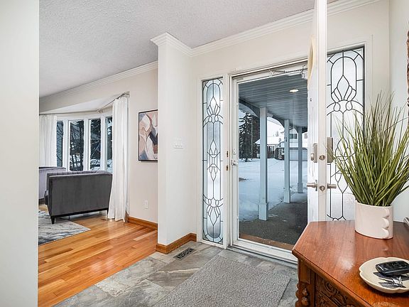 2nd image of 279 Westridge Rd NW