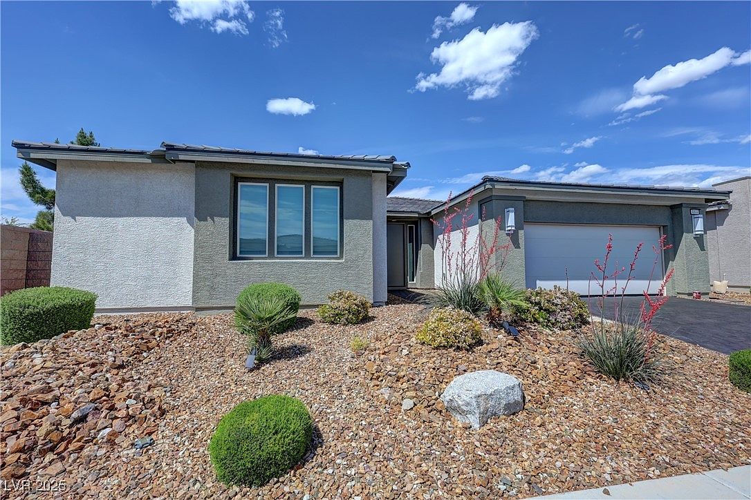 4844 E Cactus Canyon Dr