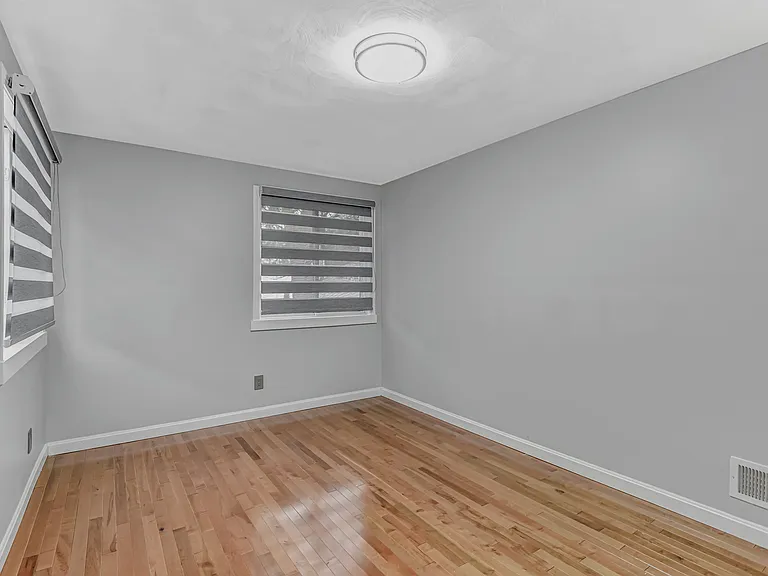 1 Furbush Rd — Photo 2