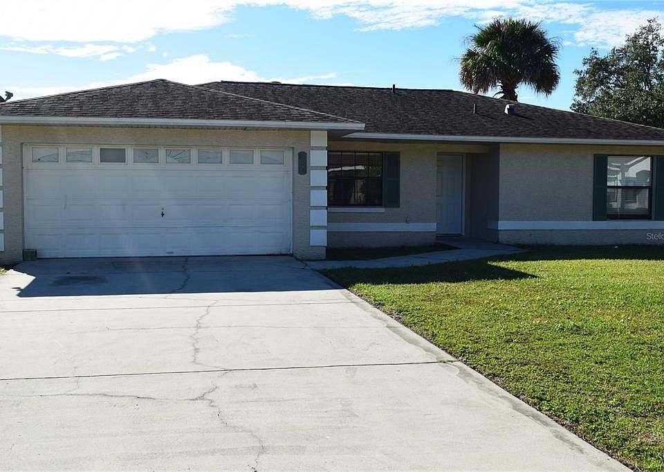 1st image of 406 Jay Ct