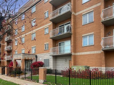 4534 N Cumberland Ave Unit 101, Chicago, IL, 60656