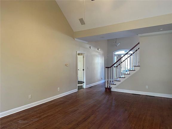 5th image of 1295 Chippewa Oak Dr