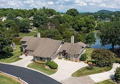 1st image of 209 Bokoshe Cir