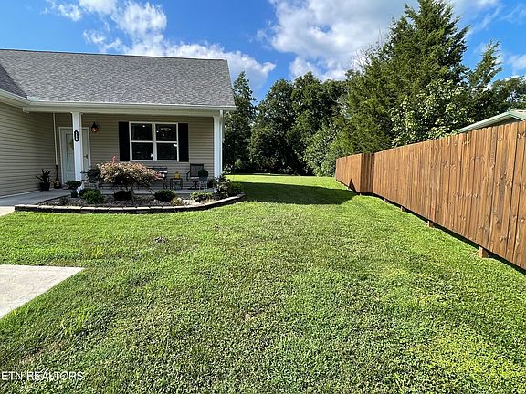 2nd image of 308 Englewood Rd