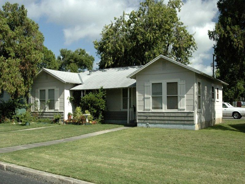 1st image of 510 Pennystone Ave