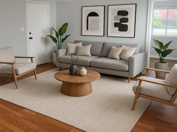 103 NW 6th Ave APT 2, Miami, FL 33128