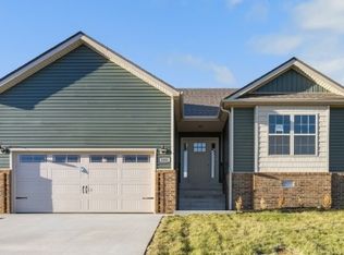 125 Ardell Dr, Clarksville, TN 37040