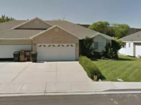 643 N Lynnbrook Dr