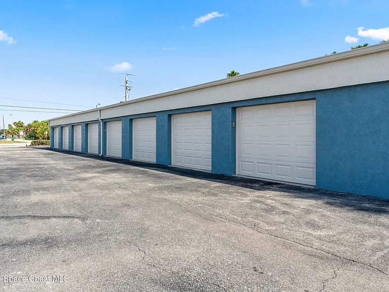 5050 Ocean Beach Blvd #301 — Photo 32