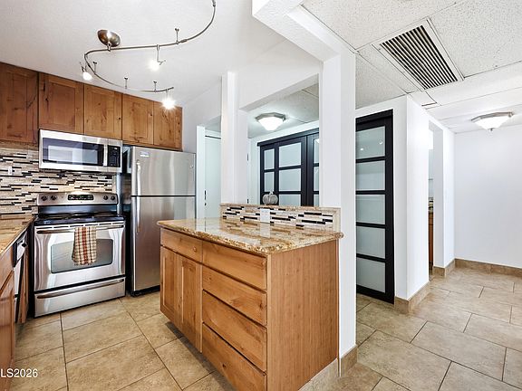 2nd image of 2750 Plumas St APT 220